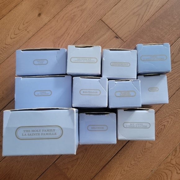 Vintage Avon 1986 - Heavenly blessings Nativity collection full set 13 piece - Picture 3 of 4